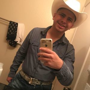 Meet your Posher, Jonathan